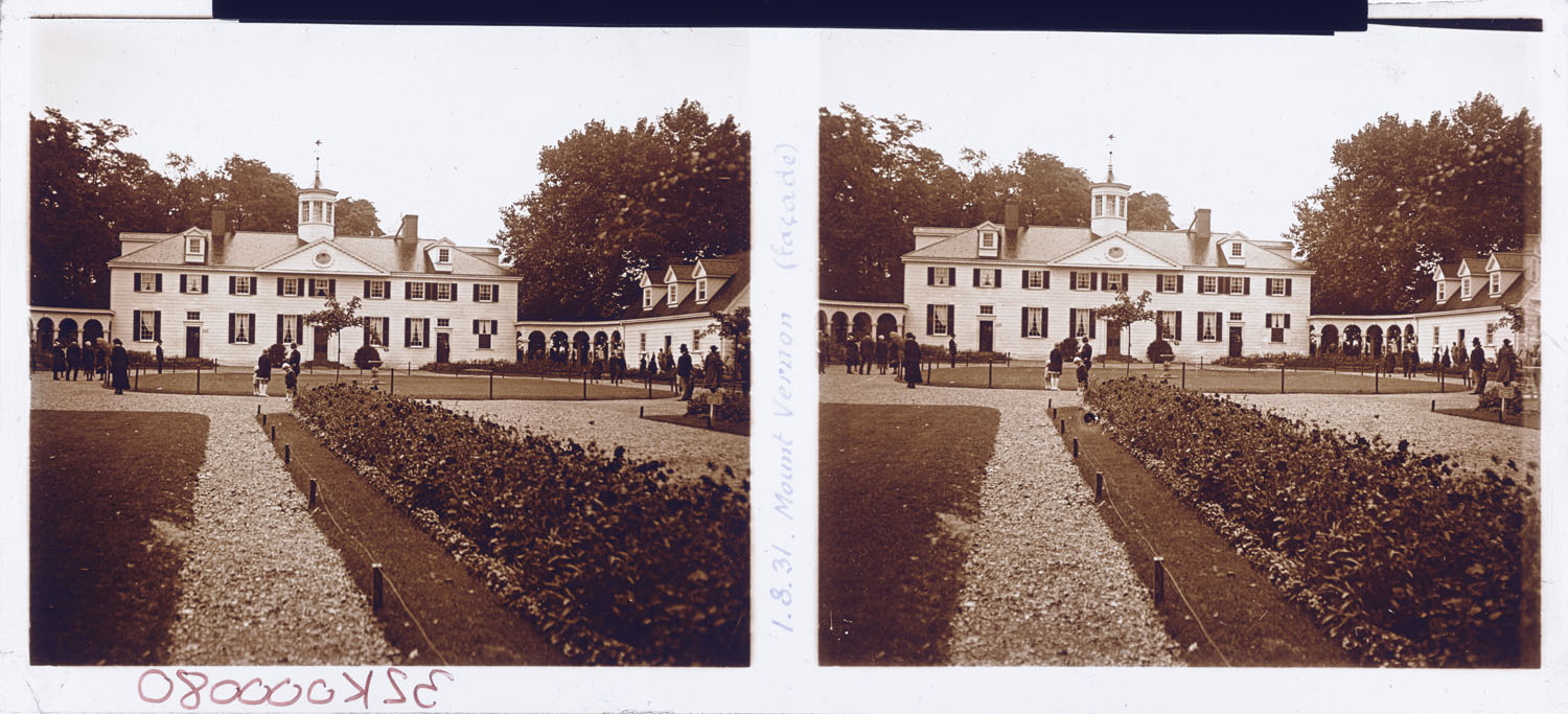 Section États-Unis : façade sur jardin de Mount Vernon, maison de George Washington