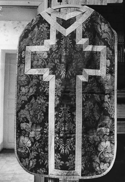 chasuble, étole, manipule, voile de calice (ornement) - © Ministère de la Culture (France), Médiathèque du patrimoine et de la photographie (objets mobiliers), tous droits réservés