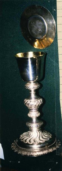 calice - © Ministère de la Culture (France), Médiathèque du patrimoine et de la photographie (objets mobiliers), tous droits réservés