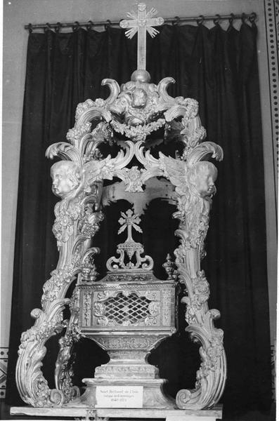 dais de procession, reliquaire dit pavillon de 1733 - © Ministère de la Culture (France), Médiathèque du patrimoine et de la photographie (objets mobiliers), tous droits réservés