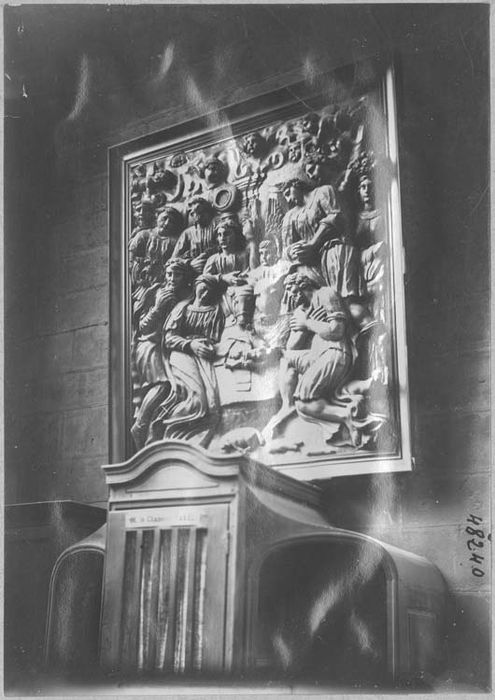 haut-relief de la chapelle Saint-Eloi : l'Adoration des bergers