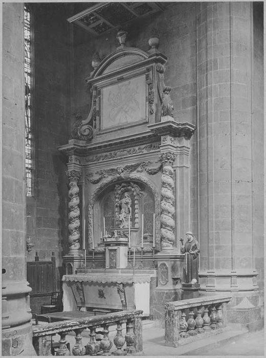 autel, retable de la chapelle Notre-Dame-de-Pitié