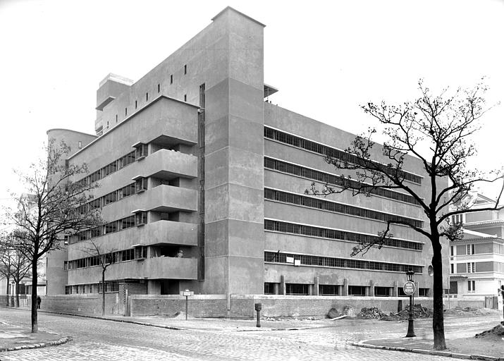 Etat des travaux au 31 octobre 1931 : vue d'ensemble sur rue