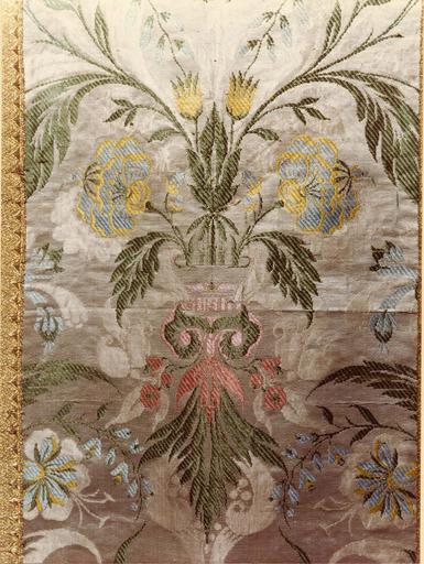 chasuble, détail - © Ministère de la Culture (France), Médiathèque du patrimoine et de la photographie, diffusion RMN-GP