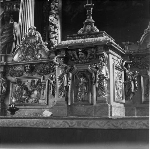 tabernacle du maître-autel, détail - © Ministère de la Culture (France), Médiathèque du patrimoine et de la photographie, diffusion RMN-GP