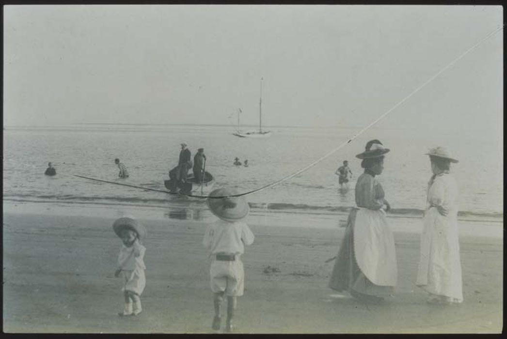 bateau de plaisance (canot, annexe de yacht) : Myrtil