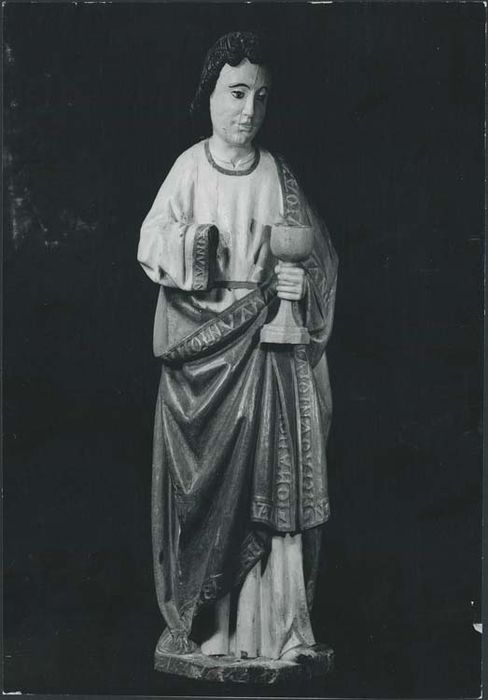 statue : saint Jean