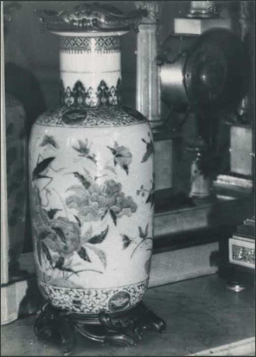 vase