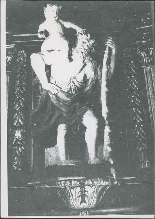 deux statues du retable du maître-autel : Saint Jean-Baptiste et Saint Christophe