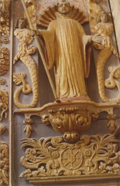 statue du maître-autel : saint Benoît, vue générale