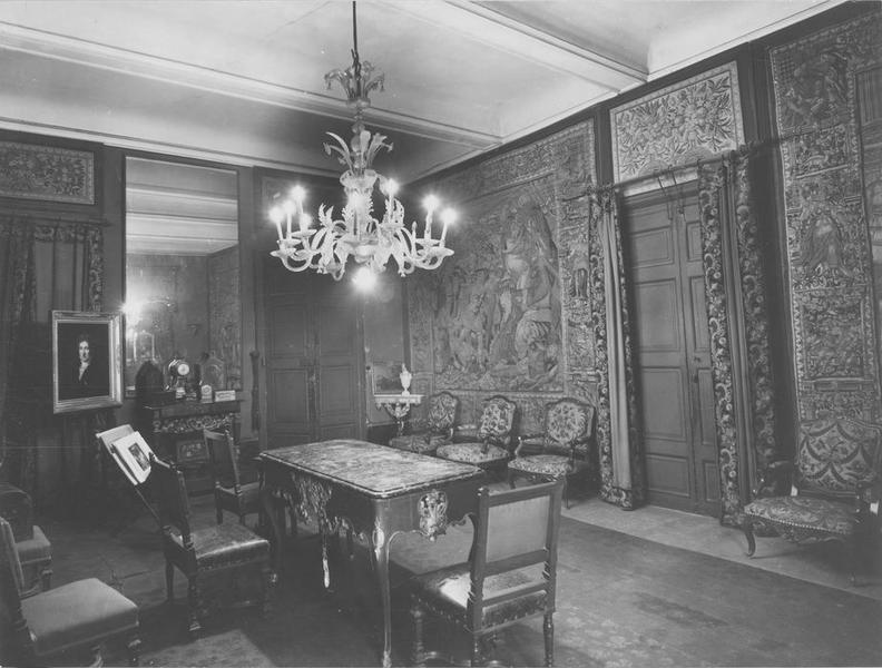 premier salon, vue partielle