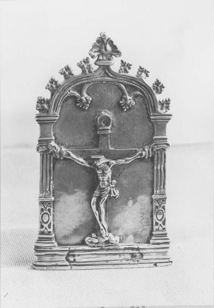 baiser de paix, vue générale - © Ministère de la Culture (France), Médiathèque du patrimoine et de la photographie (objets mobiliers), tous droits réservés