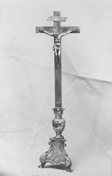 croix d'autel, vue générale - © Ministère de la Culture (France), Médiathèque du patrimoine et de la photographie (objets mobiliers), tous droits réservés