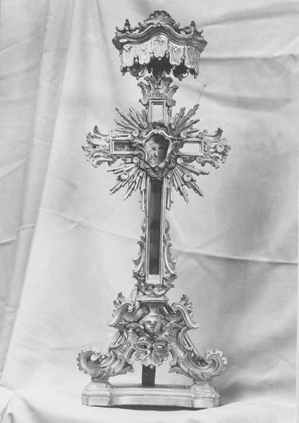 croix-reliquaire, vue générale - © Ministère de la Culture (France), Médiathèque du patrimoine et de la photographie (objets mobiliers), tous droits réservés