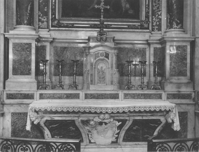 autel, tabernacle, vue générale