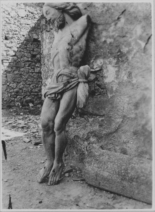 statue : Christ en croix - © Ministère de la Culture (France), Médiathèque du patrimoine et de la photographie, diffusion RMN-GP