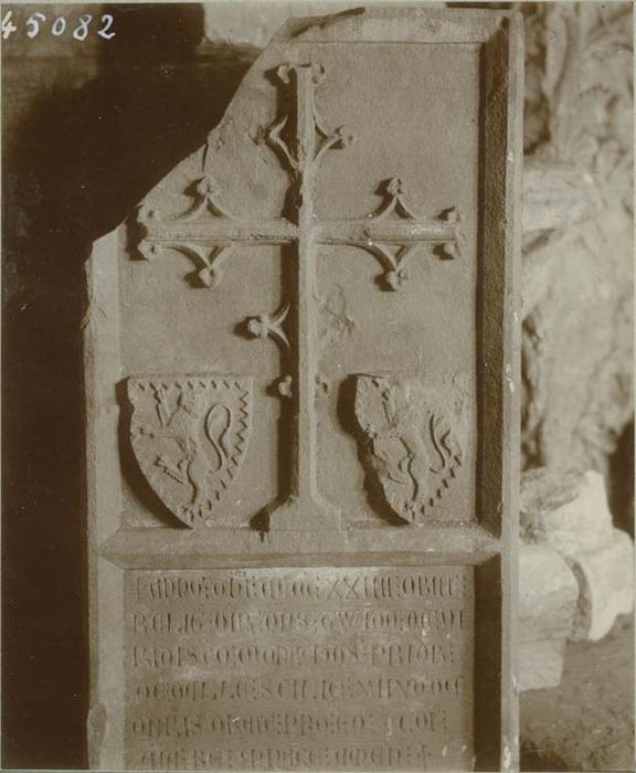 plaque funéraire du prieur Gui de Vissec