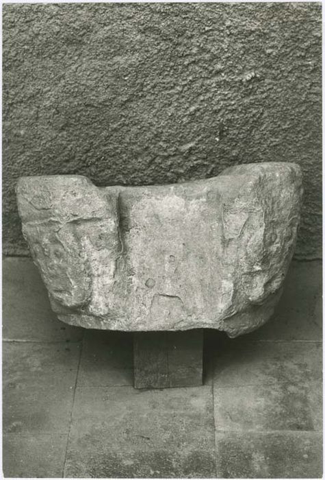 chapiteau de Saint-Paul de Mèze - © Ministère de la Culture (France), Médiathèque du patrimoine et de la photographie, diffusion GrandPalaisRmn Photo