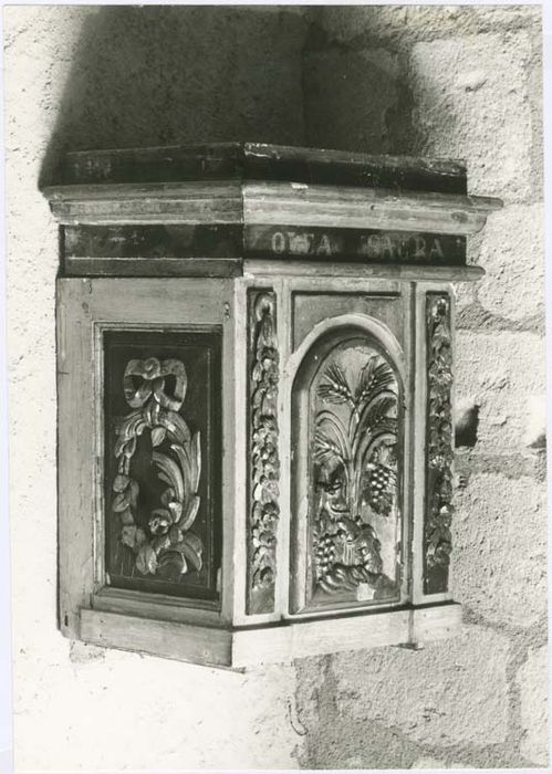 tabernacle (armoire aux saintes huiles) - © Ministère de la Culture (France), Médiathèque du patrimoine et de la photographie, diffusion GrandPalaisRmn Photo