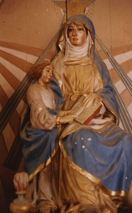 groupe sculpté : Sainte Anne et la Vierge, vue générale - © Ministère de la Culture (France), Médiathèque du patrimoine et de la photographie, diffusion RMN-GP