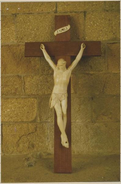 statue : Christ en croix (Le), vue générale - © Ministère de la Culture (France), Médiathèque du patrimoine et de la photographie (objets mobiliers), tous droits réservés