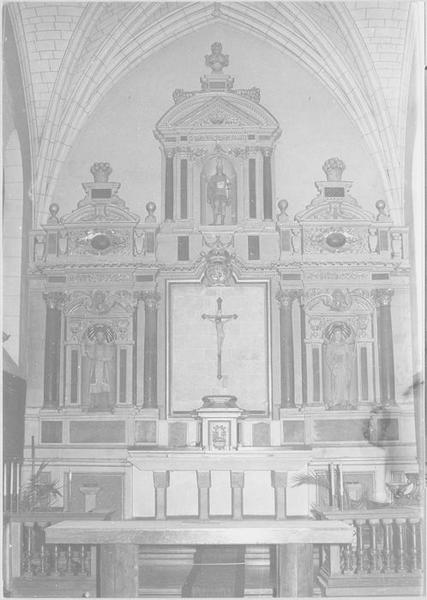 retable, tableau, 3 statues du maître-autel : saint Georges, saint Hilaire, saint Alfred, vue générale