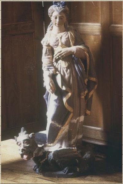 statue : sainte Marguerite, vue générale  - © Ministère de la Culture (France), Médiathèque du patrimoine et de la photographie (objets mobiliers), tous droits réservés