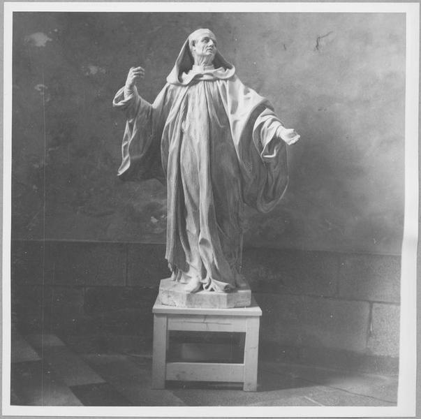 statue : saint Maur, vue générale