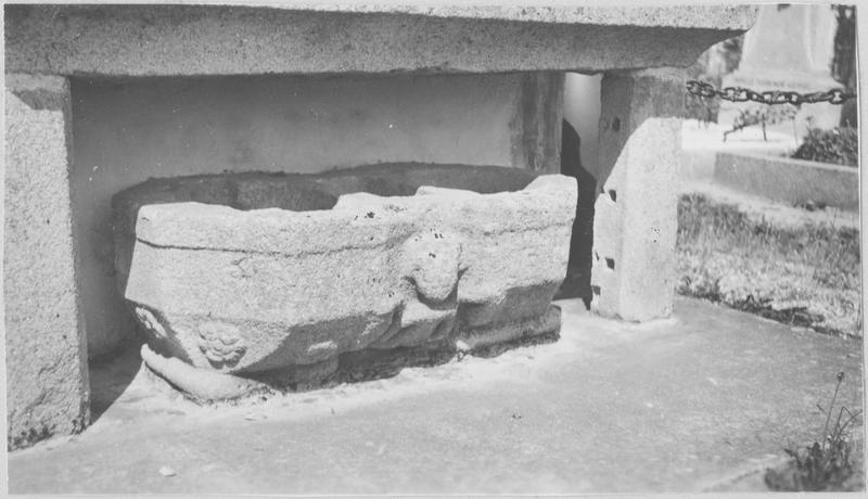 double cuve baptismale, vue générale