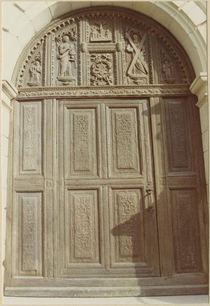 vantaux du portail occidental, vue générale - © Ministère de la Culture (France), Médiathèque du patrimoine et de la photographie (objets mobiliers), tous droits réservés