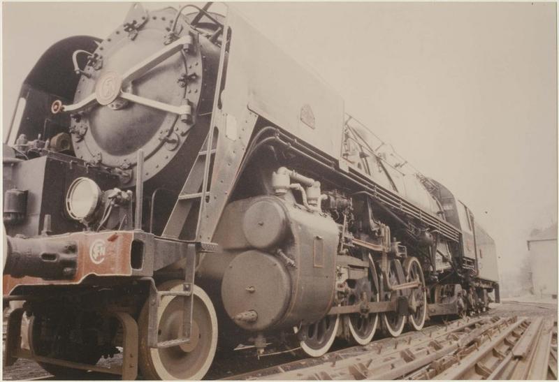 locomotive à vapeur, à tender séparé, à voie normale, 141 R 1199, vue générale - © Ministère de la Culture (France), Médiathèque du patrimoine et de la photographie (objets mobiliers), tous droits réservés