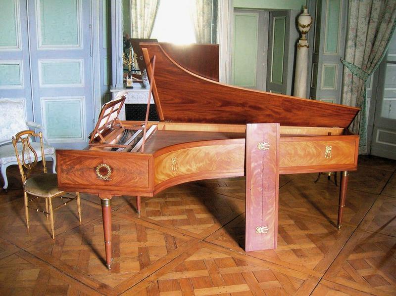 piano (piano forte) - © Ministère de la culture (France), Médiathèque du patrimoine et de la photographie, tous droits réservés ; archives départementales de l'Indre
