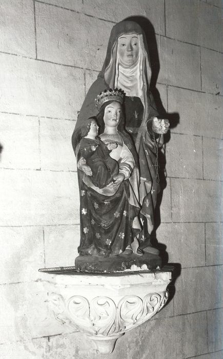 groupe sculpté : l'Education de la Vierge