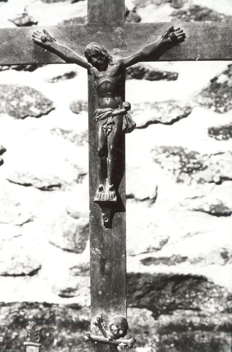 croix (crucifix)