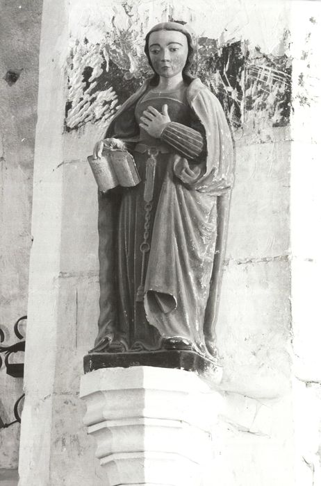 statue : Vierge dite Servante du Seigneur