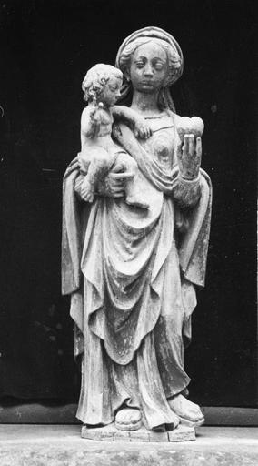 statue : Vierge à l'Enfant - © Ministère de la Culture (France), Médiathèque du patrimoine et de la photographie (objets mobiliers), tous droits réservés