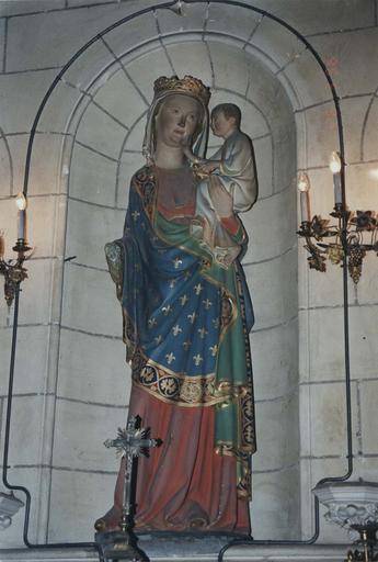 statue dite de Maisoncelles : Vierge à l'Enfant - © Ministère de la Culture (France), Médiathèque du patrimoine et de la photographie, diffusion RMN-GP