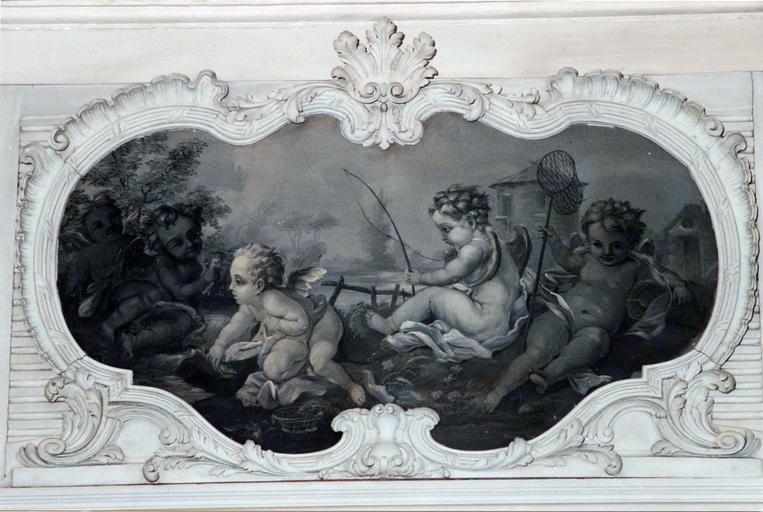 décor du salon du préfet : lambris de revêtement, tableau, détail