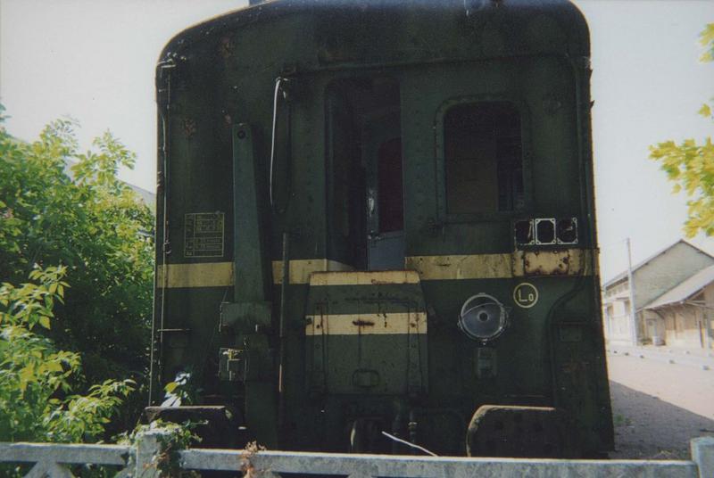 rame de 3 voitures à voyageurs à bogies, à voie normale, AKPE 07001, BKPE 07836, BDKPE 07161, vue partielle