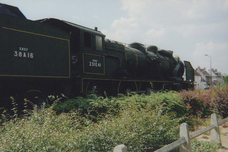 locomotive à vapeur Fives-Lille, type Pacific, à tender séparé, à voie normale, 231 E 41, vue générale