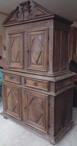 buffet à deux corps, vue générale
