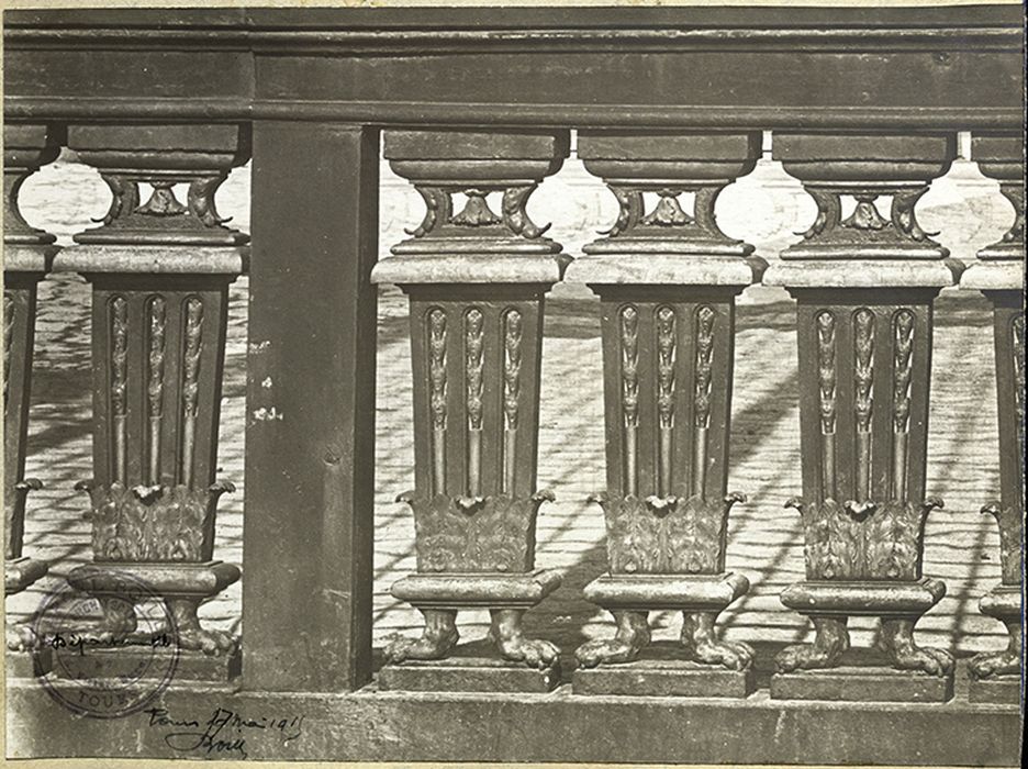 clôture (grille), détail