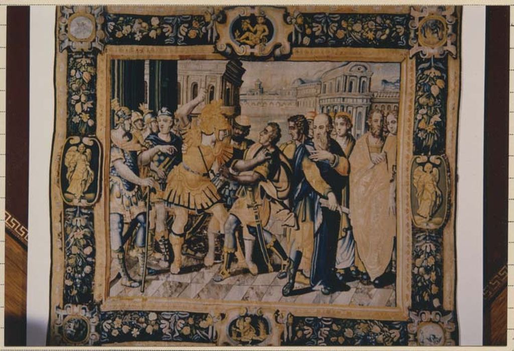 pièce murale : Coriolan repoussant avec violence les Ediles - © Ministère de la Culture (France), Médiathèque du patrimoine et de la photographie, diffusion RMN-GP