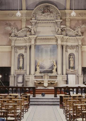 retable (maître-autel), bois peint et doré, vue d'ensemble