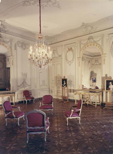 grand salon, après restauration - © Ministère de la Culture (France), Médiathèque du patrimoine et de la photographie (objets mobiliers), tous droits réservés