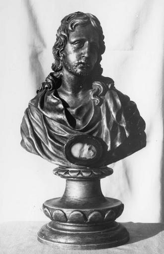 buste-reliquaire, type A, n°2, bois argenté et parties dorées - © Ministère de la Culture (France), Médiathèque du patrimoine et de la photographie (objets mobiliers), tous droits réservés