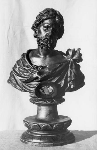 buste-reliquaire, type A, n°24, bois argenté et parties dorées - © Ministère de la Culture (France), Médiathèque du patrimoine et de la photographie (objets mobiliers), tous droits réservés