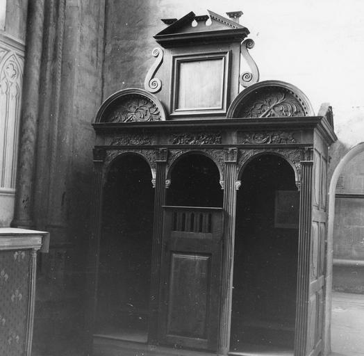 confessionnal - © Ministère de la Culture (France), Médiathèque du patrimoine et de la photographie (objets mobiliers), tous droits réservés