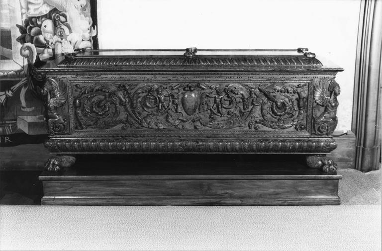 cassone, bois - © Ministère de la Culture (France), Médiathèque du patrimoine et de la photographie (objets mobiliers), tous droits réservés