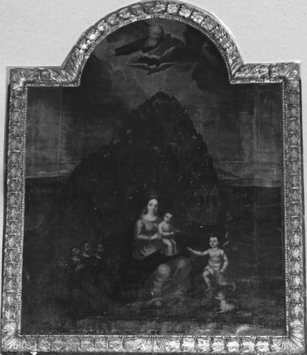 Tableau : Notre-Dame de Montserrat, avec saint Jean-Baptiste enfant et trois donateurs en orants, huile sur toile, cadre en bois doré à guirlandes de feuilles ; après restauration